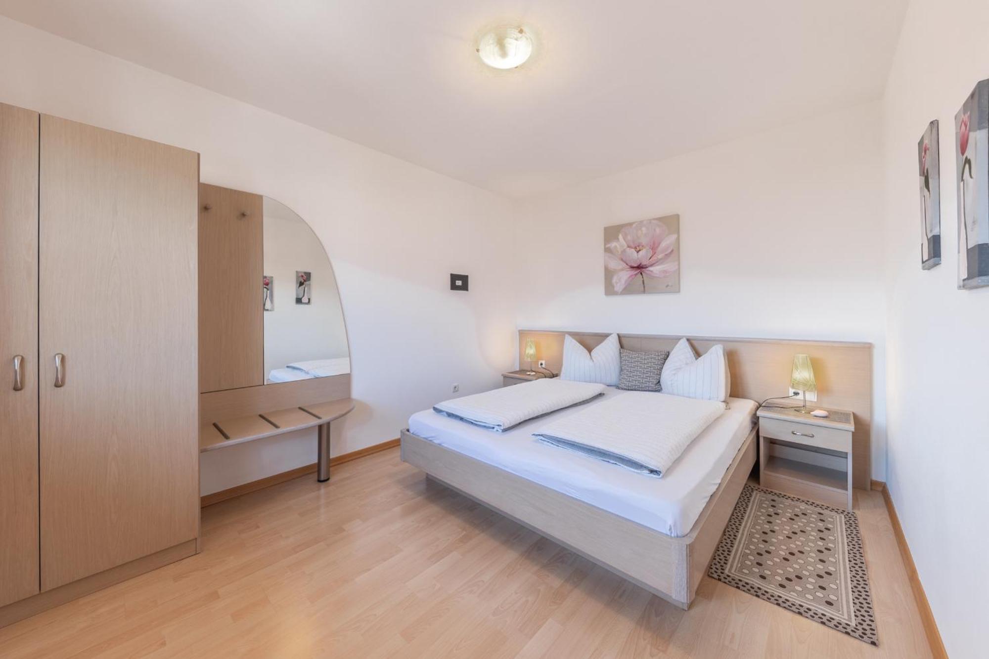 St. Josefhof Apartment Caldaro Exterior photo